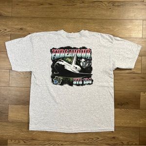 Vintage Nasa Endeavour STS 134 Shuttle Short Sleeve T Shirt Gray Gilden XL